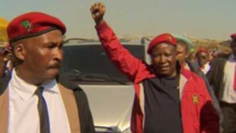 Malema est accusé de s'être personnellement enrichi lors d'un appel d'offre provincial truqué pour l'entretien des routes du Limpopo.
