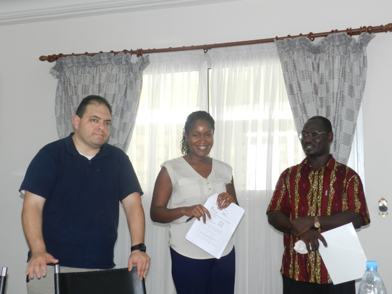 Les ADS profitent de l'expertise américaine pour barrer la route à Ebola