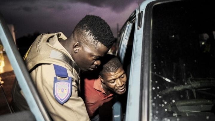 Boire ou conduire: en Afrique du Sud, la police veut forcer les conducteurs à choisir