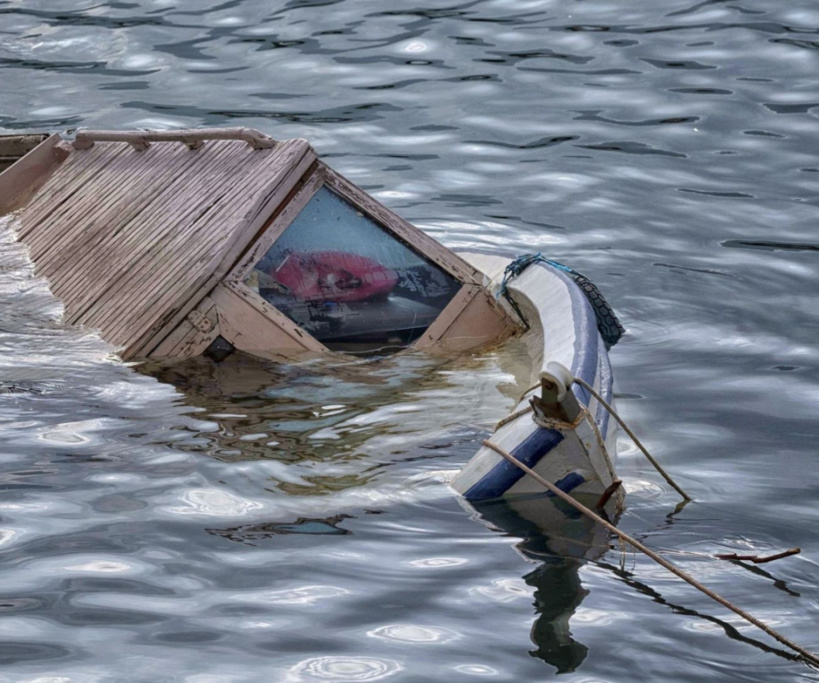 Naufrage dans le nord-ouest du Pakistan: dix enfants tués Naufrage dans le nord-ouest du Pakistan: dix enfants tués