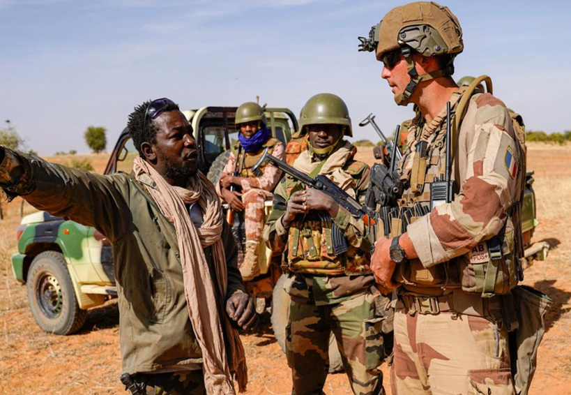 Burkina Faso: les raisons du départ de la force française Sabre