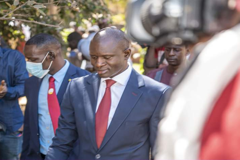 Présidentielle 2024: Dr Babacar Diop se déclare "candidat des pauvres" Présidentielle 2024: Dr Babacar Diop se déclare "candidat des pauvres"