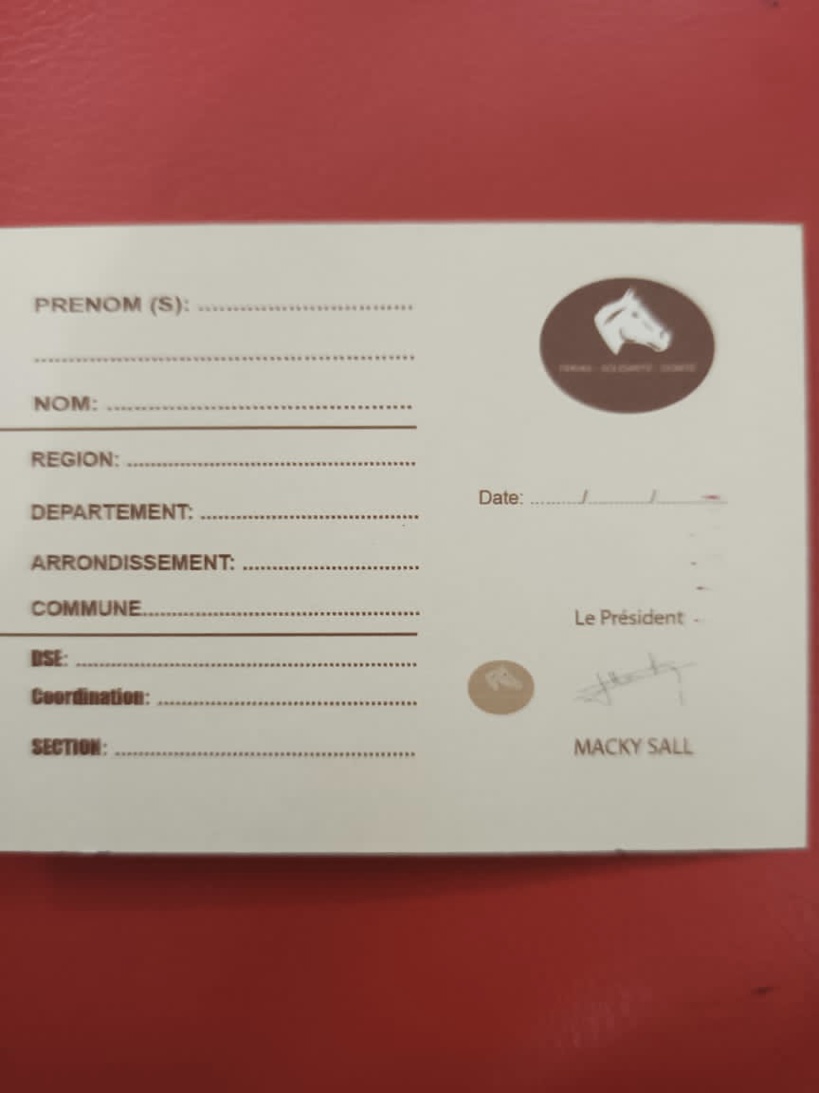 Présidentielle 2024: vente cartes de membre, « Mackyllage » de chiffres, la stratégie du régime pour renverser les tendances Présidentielle 2024: vente cartes de membre, « Mackyllage » de chiffres, la stratégie du régime pour renverser les tendances