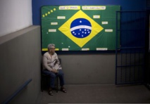Les Brésiliens ont commencé à voter