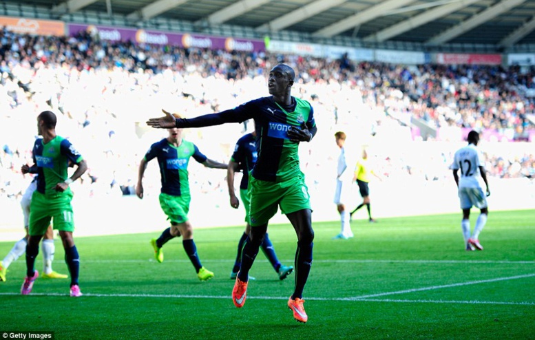 Premier League : Week-end faste pour Diafra Sakho et Papiss Cissé Premier League : Week-end faste pour Diafra Sakho et Papiss Cissé