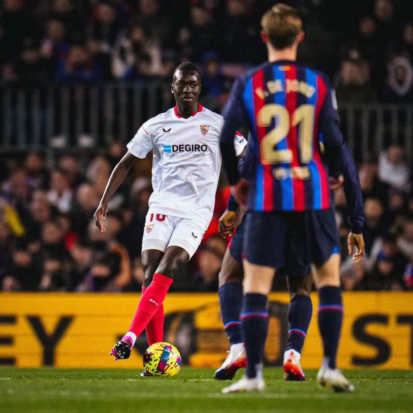 Barça s’envole en tête de la Liga en écrasant le FC Séville de Pape Gueye (3-0) Barça s’envole en tête de la Liga en écrasant le FC Séville de Pape Gueye (3-0)