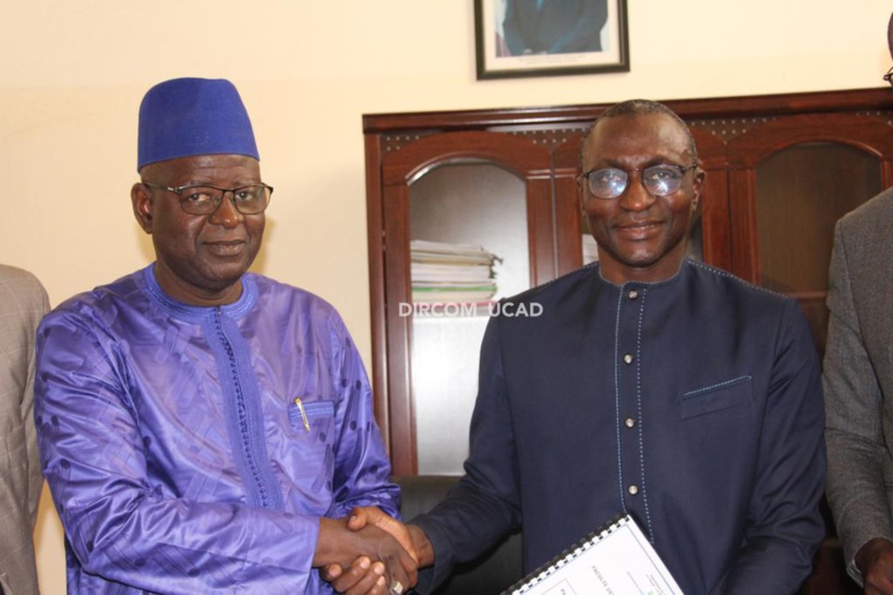 Ucad : la Faculté des sciences et techniques intronise son nouveau doyen Ucad : la Faculté des sciences et techniques intronise son nouveau doyen