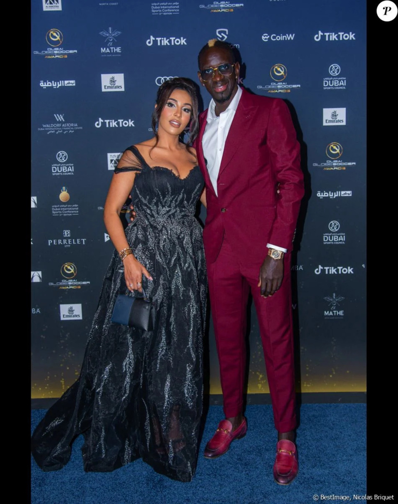 Mamadou Sakho, 33 ans et bientôt un 4e enfant : sa femme Majda est enceinte, révélation en famille Mamadou Sakho, 33 ans et bientôt un 4e enfant : sa femme Majda est enceinte, révélation en famille