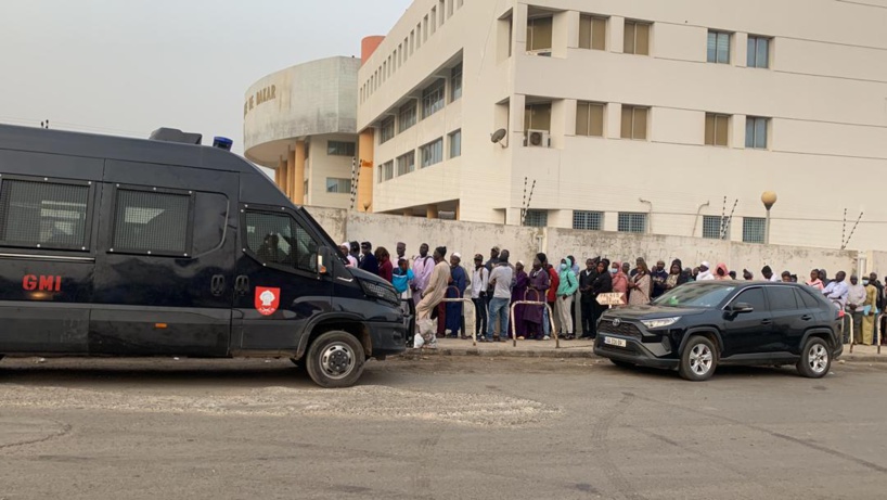 Procès Mame Mbaye Niang vs Sonko: le Tribunal de Dakar encore sous haute surveillance policière Procès Mame Mbaye Niang vs Sonko: le Tribunal de Dakar encore sous haute surveillance policière