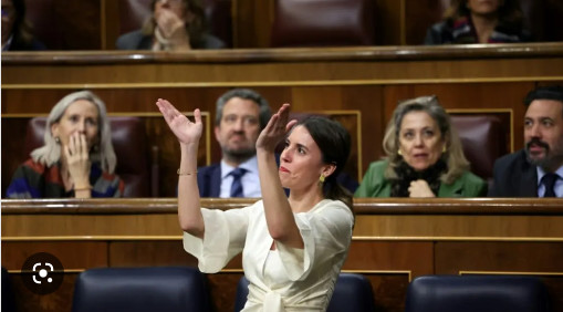 L'Espagne adopte une loi permettant de changer librement de genre dès 16 ans