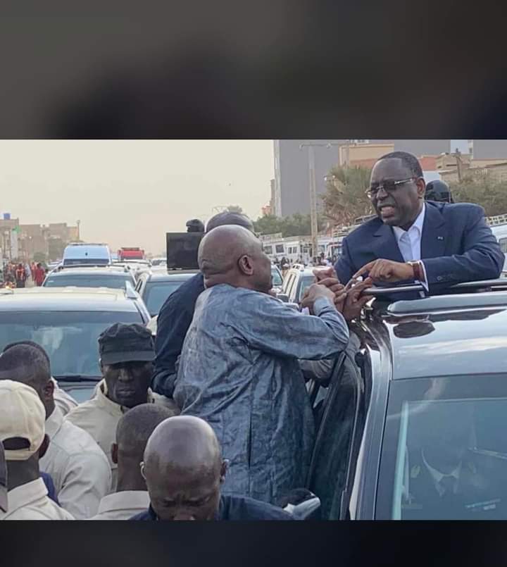 Farba Ngom à Sonko: « Il veut accéder au pouvoir au prix de sa vie, on veut le conserver au prix de nos vies»