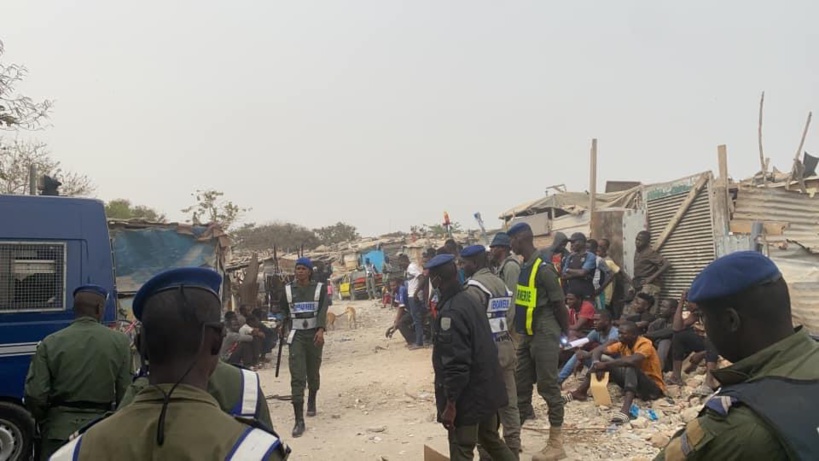 Ancienne Piste de Ouakam: 308 individus interpellés dont 207 étrangers Ancienne Piste de Ouakam: 308 individus interpellés dont 207 étrangers