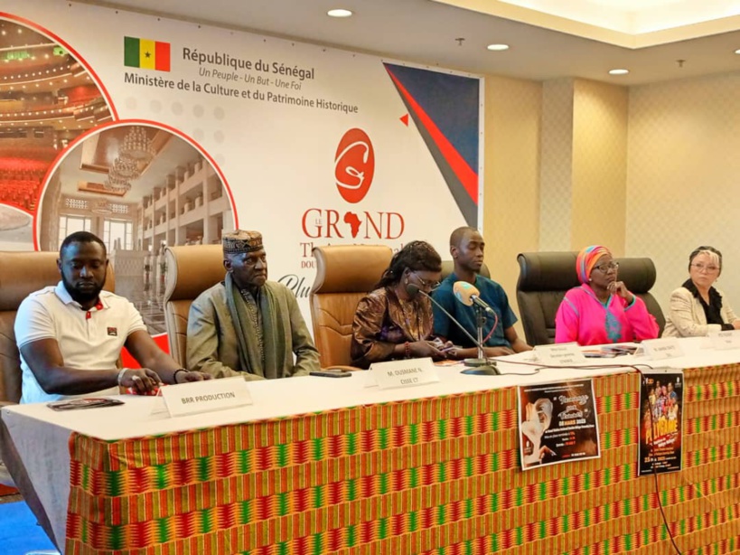 La femme et l’éducation culturelle mises en exergue à travers la mode et la saga Polygame La femme et l’éducation culturelle mises en exergue à travers la mode et la saga Polygame