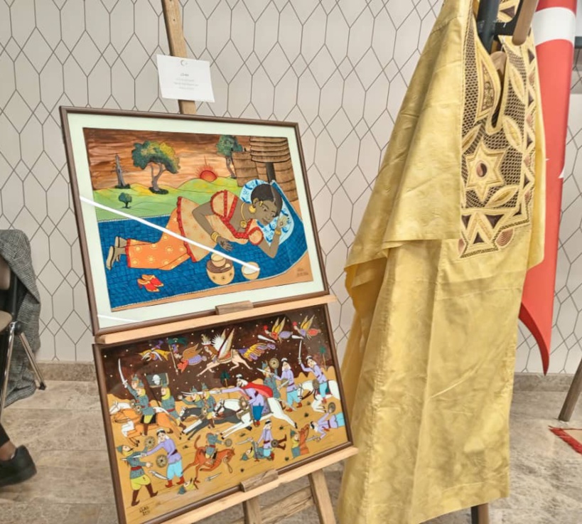 Séisme en Turquie : plus de 50 millions FCFA collectés, un maillot de Diouf, le grand boubou de Youssou Ndour vendus Séisme en Turquie : plus de 50 millions FCFA collectés, un maillot de Diouf, le grand boubou de Youssou Ndour vendus