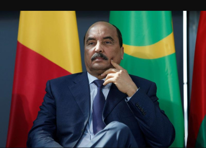 Le collectif des avocats de Mohamed Ould Abdel Aziz saisit le Conseil constitutionnel d'une requête