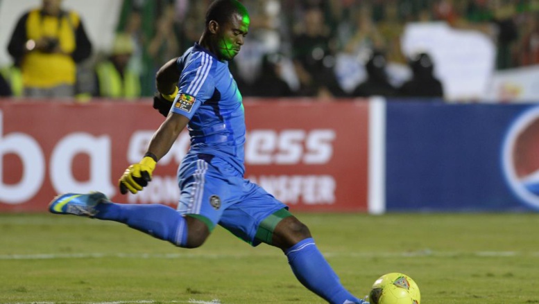 Le joueur Senzo Meyiwa en novembre 2013. AFP PHOTO / KHALED DESOUKI Le joueur Senzo Meyiwa en novembre 2013. AFP PHOTO / KHALED DESOUKI