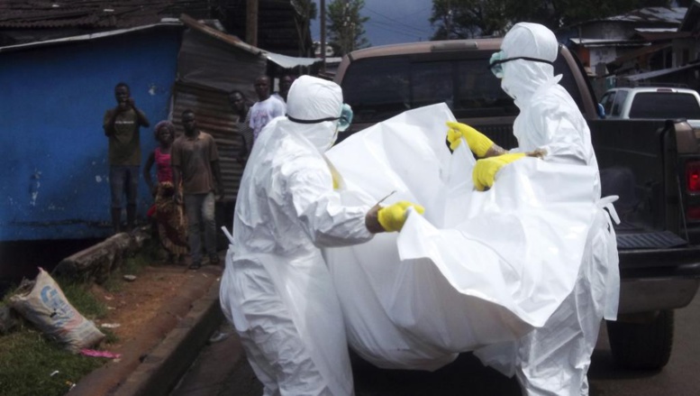 Au Liberia, des équipes suivent Ebola à la trace Au Liberia, des équipes suivent Ebola à la trace
