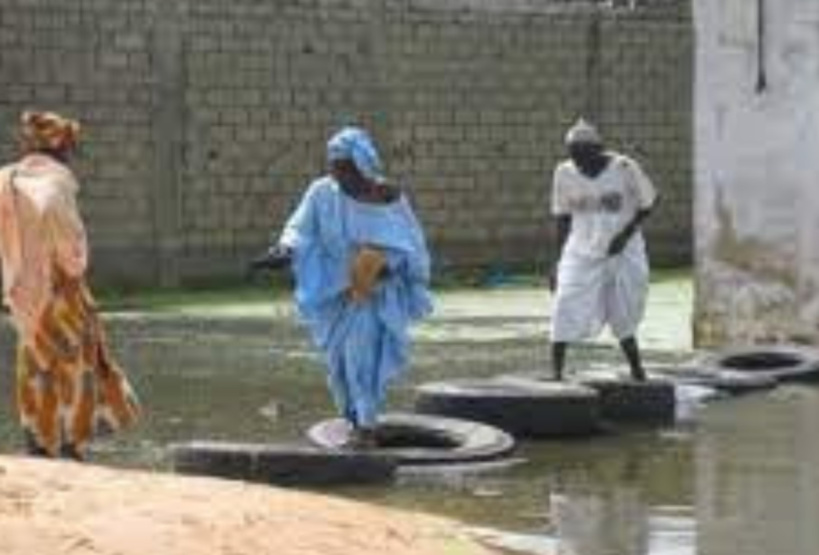 Jaxaay : les populations sont toujours dans les eaux de pluies