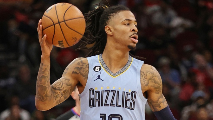 NBA : Ja Morant risque jusqu'à 50 matchs de suspension, après s’être affiché avec un pistolet NBA : Ja Morant risque jusqu'à 50 matchs de suspension, après s’être affiché avec un pistolet