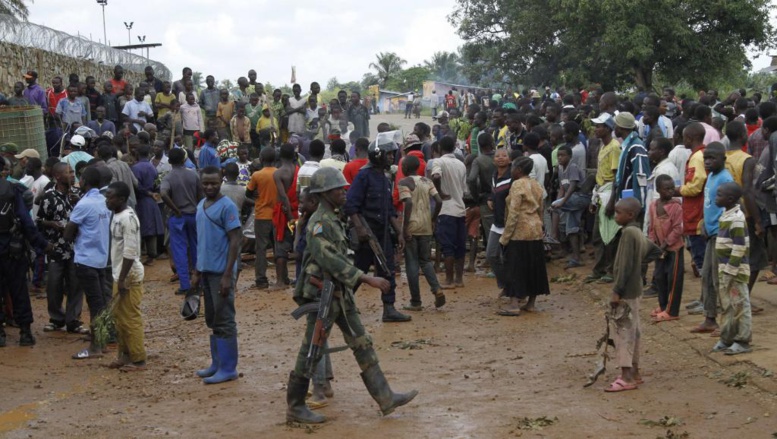 Des centaines de Congolais avaient déjà protesté mercredi 22 octobre à Béni contre l’inaction de la mission des Nations unies au Congo. REUTERS/Kenny Katombe