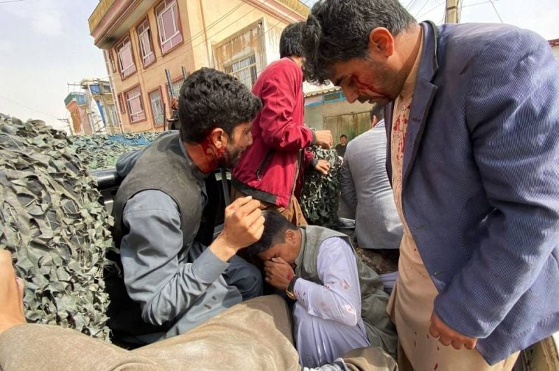 Afghanistan: un garde tué, cinq journalistes et trois enfants blessés dans l'explosion d'une bombe