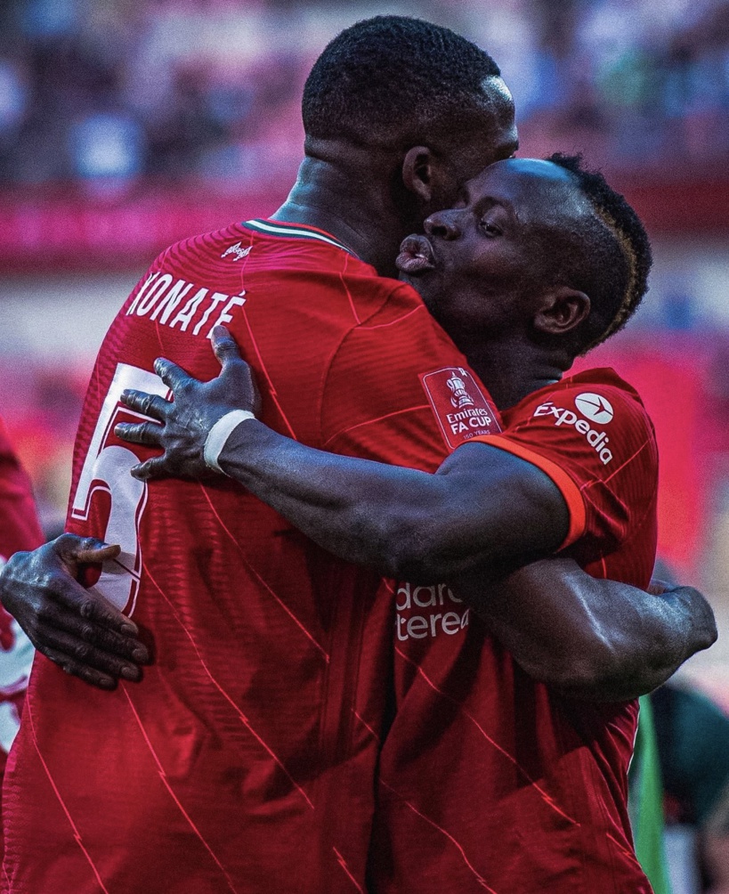 La révélation de Ibrahima Konaté sur Sadio Mané: « en pré-saison à Liverpool pendant un mois, il ne buvait même pas une goutte de jus »