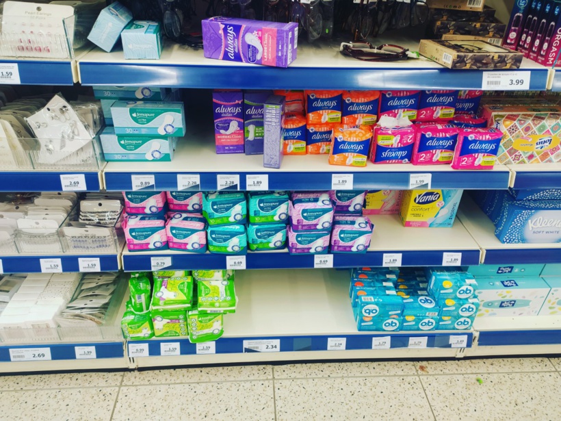 Hygiène féminine: Coumba Gawlo initie un projet visant la gratuité des serviettes hygiéniques Hygiène féminine: Coumba Gawlo initie un projet visant la gratuité des serviettes hygiéniques