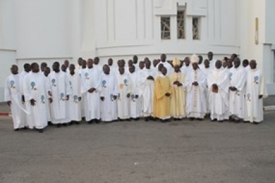 2e congrès de l’URPAO : Le Cardinal Sarr encourage les prêtres de l’Afrique de l’Ouest à s’engager pour la paix sociale