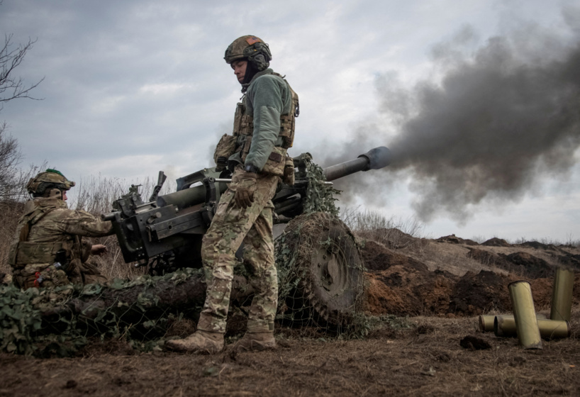 Ukraine: des munitions incendiaires tirées près de Bakhmout, dont la défense est «clé» pour Kiev