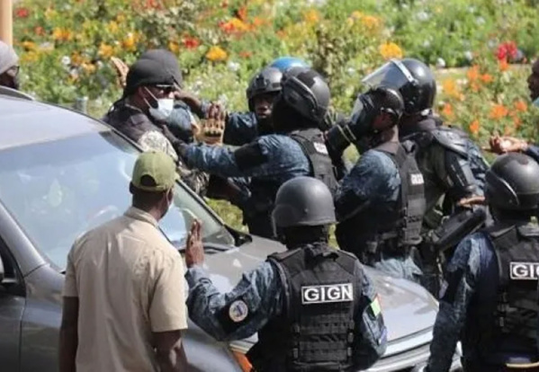 Mermoz: un garde rapproché de Sonko "blessé par balle", plusieurs arrestations enregistrées