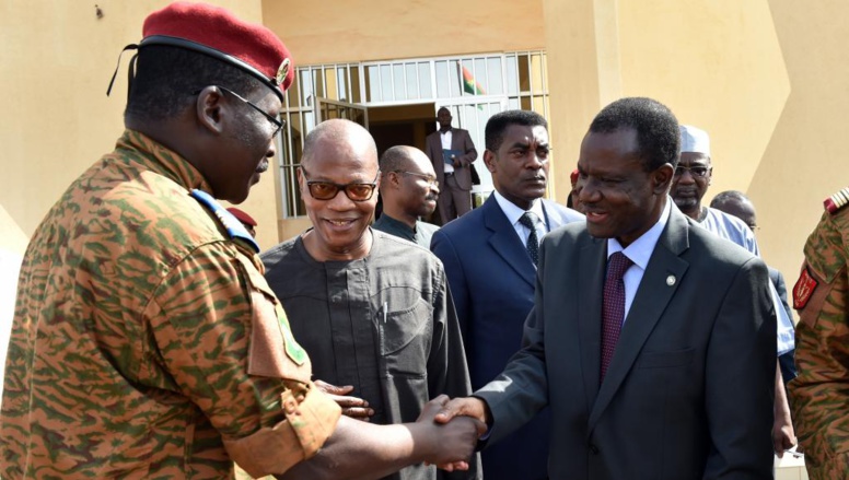 Burkina Faso: la CEDEAO met en place un groupe de contact Burkina Faso: la CEDEAO met en place un groupe de contact