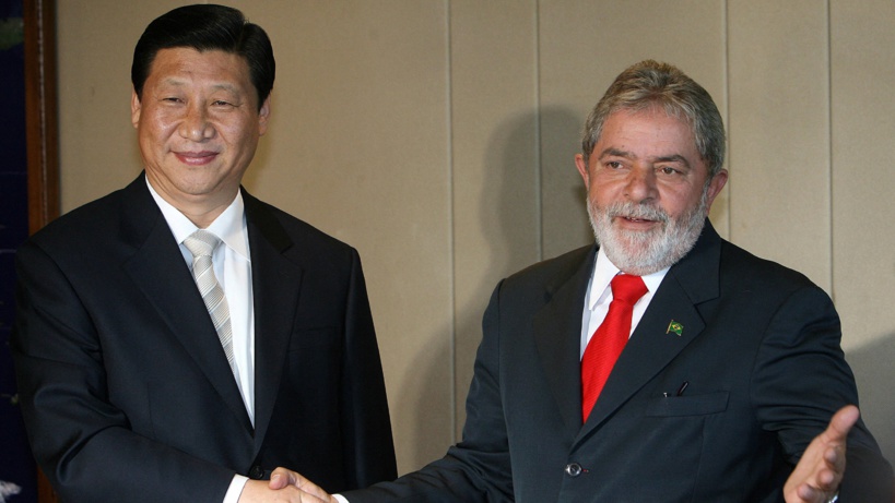 Le président brésilien Lula va rencontrer en Chine Xi Jinping