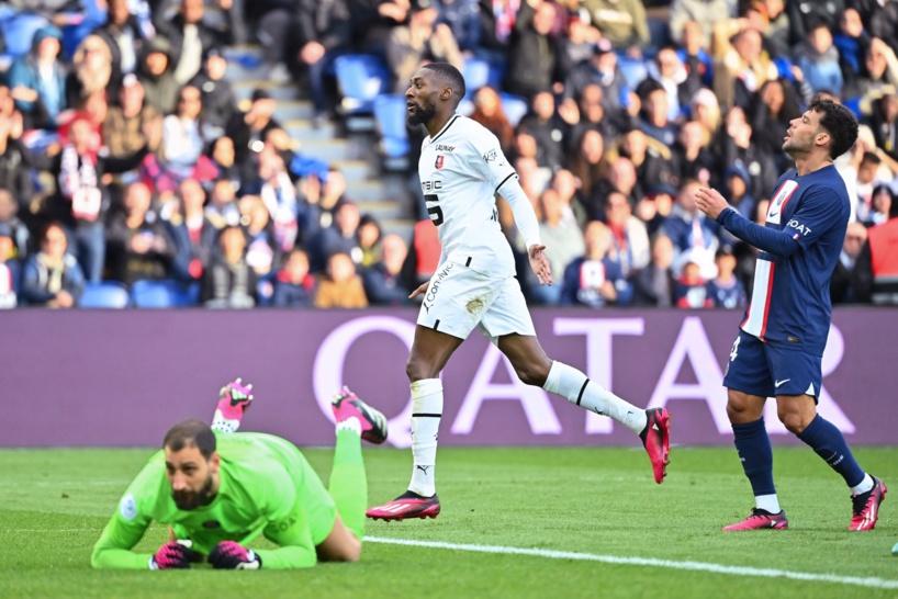Ligue 1: le PSG battu à domicile par Rennes (0-2)