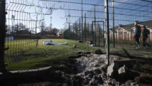 Mercredi 5 novembre 2014, déjà, deux adolescents avaient été tués dans le bombardement d'un terrain de sport à Donetsk. Le cessez-le-feu est constamment bafoué depuis la signature de la trêve entre Kiev et les séparatistes, en septembre 2014. REUTERS/Maxim Zmeyev