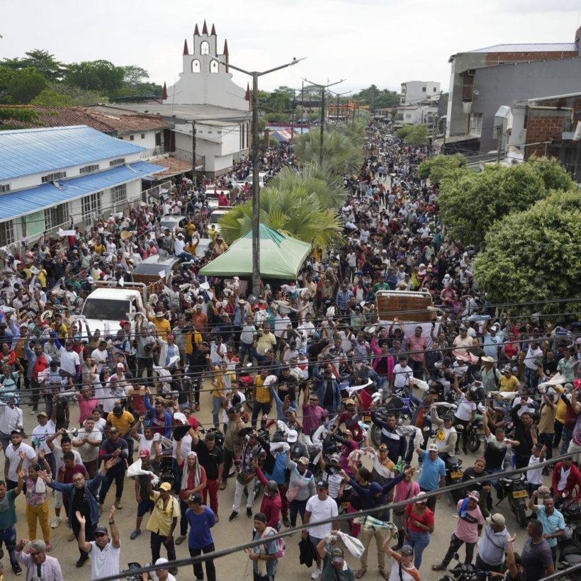 Colombie: Gustavo Petro suspend le cessez-le-feu avec le Clan del Golfo Colombie: Gustavo Petro suspend le cessez-le-feu avec le Clan del Golfo