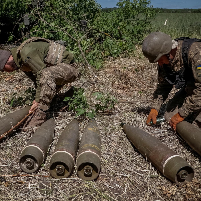 L’industrie européenne à la peine pour fabriquer les obus réclamés par l’Ukraine