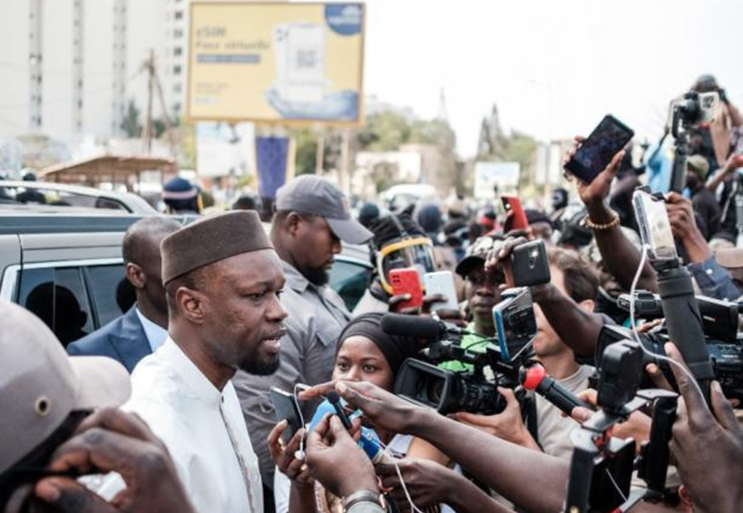 Clinique SUMA: Ousmane Sonko vient de sortir Clinique SUMA: Ousmane Sonko vient de sortir