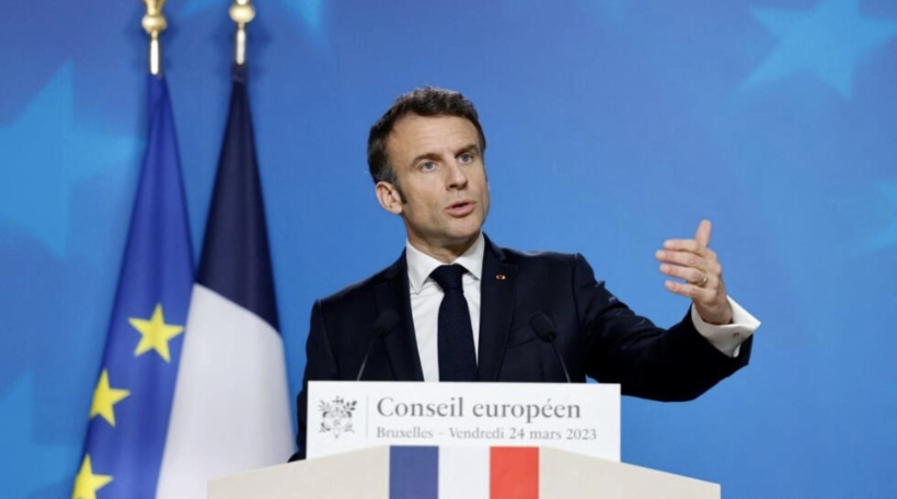 Retraites : "Nous continuons d'avancer, la France ne peut pas être à l'arrêt", affirme Macron