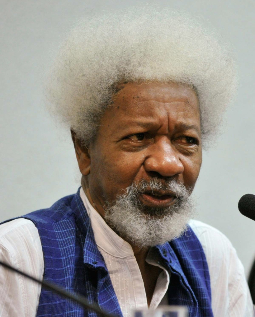 Le Prix Nobel Wole Soyinka rejoint le combat contre le 3e mandat de Macky Sall Le Prix Nobel Wole Soyinka rejoint le combat contre le 3e mandat de Macky Sall