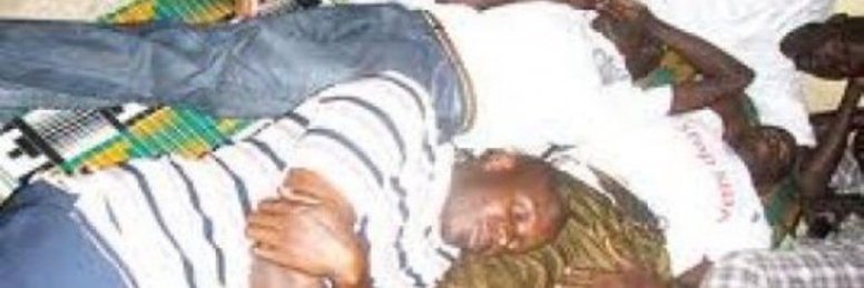 Grève des sortants de la FASTEF : l’Etat répond à l’appel de la faim Grève des sortants de la FASTEF : l’Etat répond à l’appel de la faim