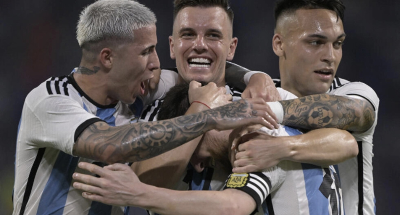 Lionel Messi dépasse le cap des 100 buts avec l'Argentine Lionel Messi dépasse le cap des 100 buts avec l'Argentine