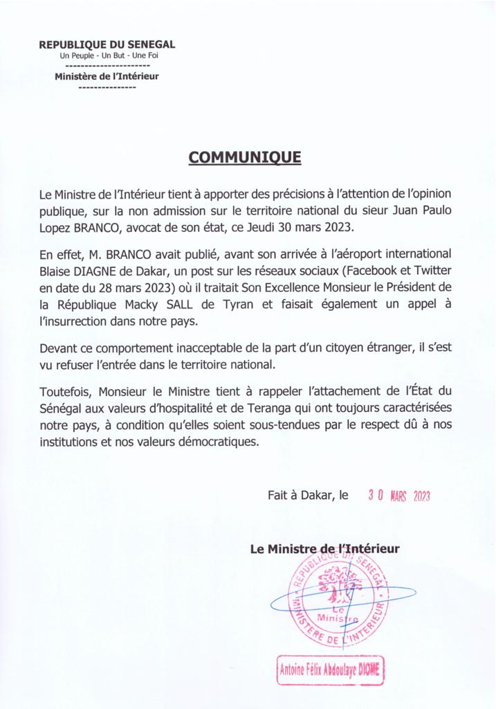 Sénégal : le ministre de l'Intérieur justifie l'expulsion de Juan Branco Sénégal : le ministre de l'Intérieur justifie l'expulsion de Juan Branco