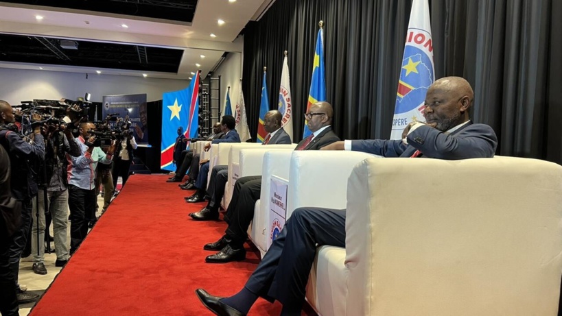 RDC: à huit mois des élections, l'Union sacrée de Tshisekedi se dote d'une charte RDC: à huit mois des élections, l'Union sacrée de Tshisekedi se dote d'une charte