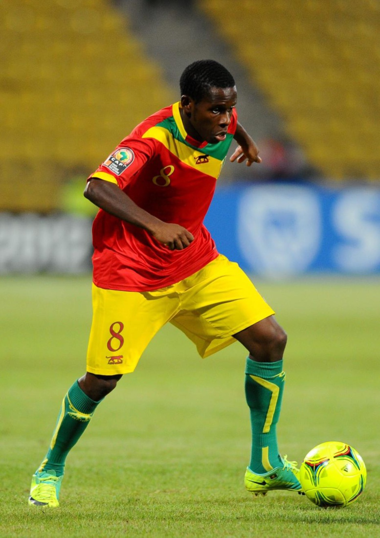 Guinée : Ibrahima Traoré donne sa prime pour la lutte contre Ebola Guinée : Ibrahima Traoré donne sa prime pour la lutte contre Ebola