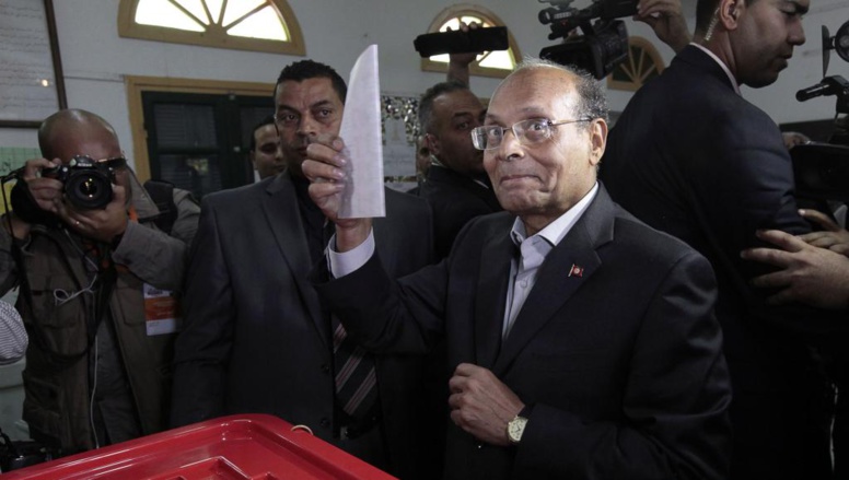 Le président sortant Moncef Marzouki vote à Sousse, le 23 novembre. REUTERS/Anis Mili Le président sortant Moncef Marzouki vote à Sousse, le 23 novembre. REUTERS/Anis Mili