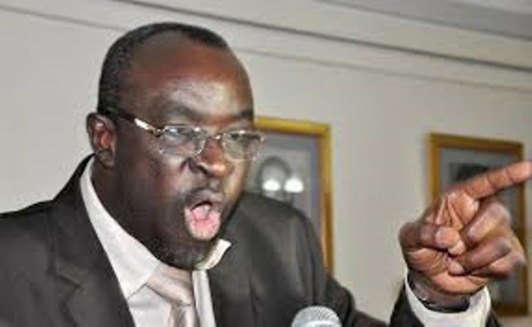 Moustapha Cissé LO à Wade : « Qu’il arrête ou… »