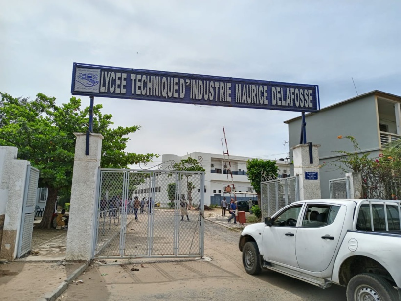 En grève illimitée, la CONTECHS réclame le paiement sans délai des allocutions de formation En grève illimitée, la CONTECHS réclame le paiement sans délai des allocutions de formation