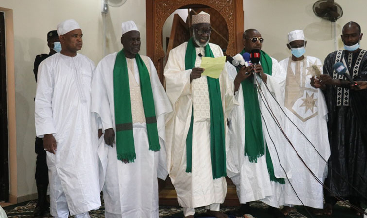 Korité 2023: l’imam de la mosquée omarienne invite les Sénégalais à préserver l’unité et les valeurs de la nation