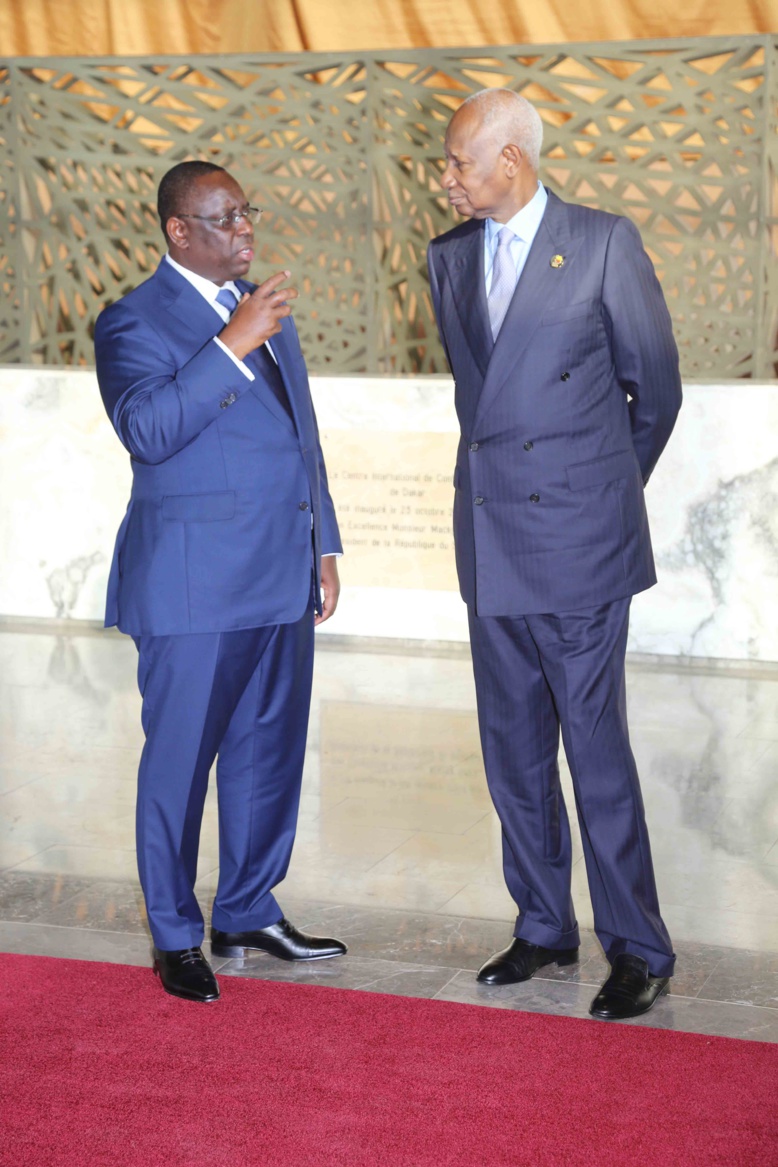 Macky Sall sur le contre-sommet : que de l’indifférence pour Malick Noël Seck et ses camarades Macky Sall sur le contre-sommet : que de l’indifférence pour Malick Noël Seck et ses camarades