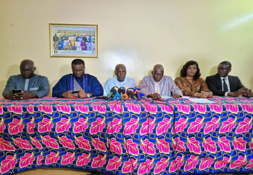 Seydou Gueye : "la démission de la députée de Rewmi ne signifie pas une perte de majorité" (vidéo)